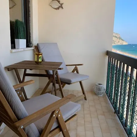 Casa Vista Azul